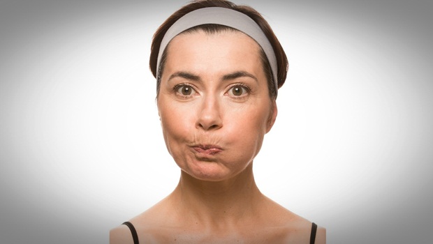 10 Yoga Exercises That Make Your Face Look Thinner 10 Yoga Exercises That Make Your Face Look Thinner