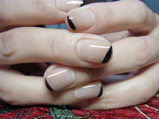 15 Gorgeous Minimalist Nail Design Ideas 15 Gorgeous Minimalist Nail Design Ideas