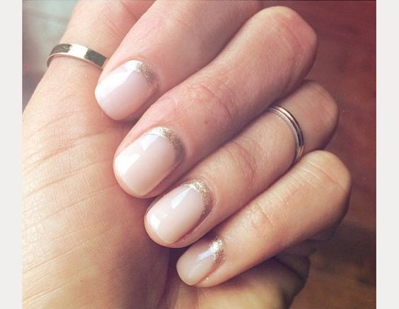 15 Gorgeous Minimalist Nail Design Ideas 15 Gorgeous Minimalist Nail Design Ideas
