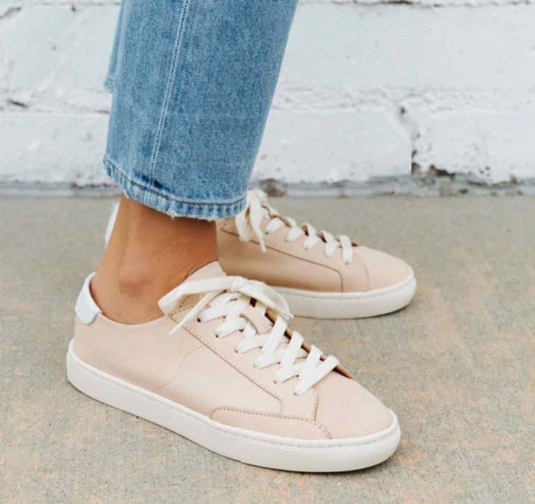 Casual shoes Casual shoes
