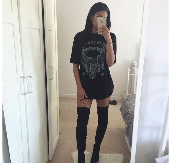 How to Wear Knee-High Boots How to Wear Knee-High Boots